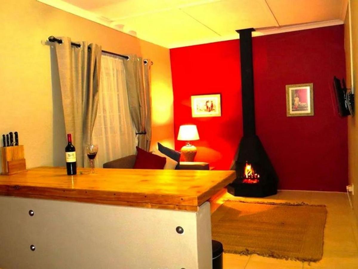 Kamieskroon Cosy Cottage Esterno foto